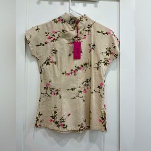Qipao Top Beige Floral size L fits like a size Small